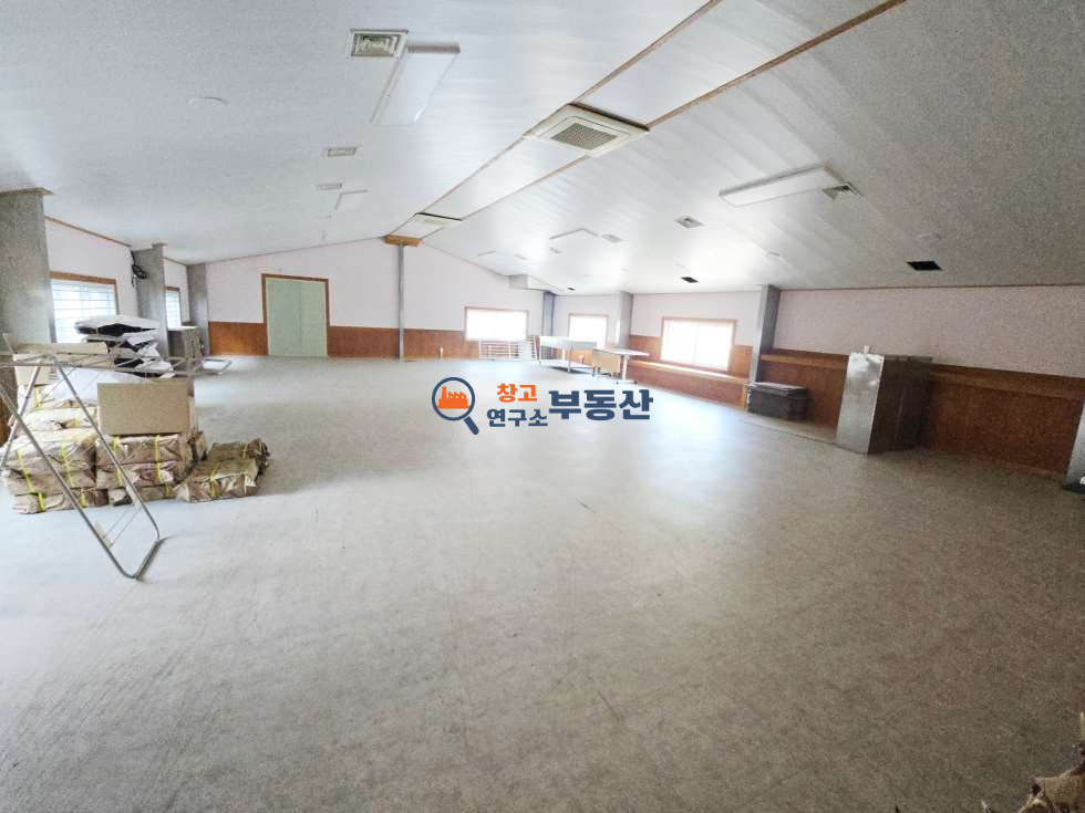 경기 파주시 문산읍 내포리 #51평 #공장 #냉난방기무료 #넓은공동마당 #40피트진입 #계획관리 #즉시입주 #가성비임대 월세 매물번호 18244 사진 3
