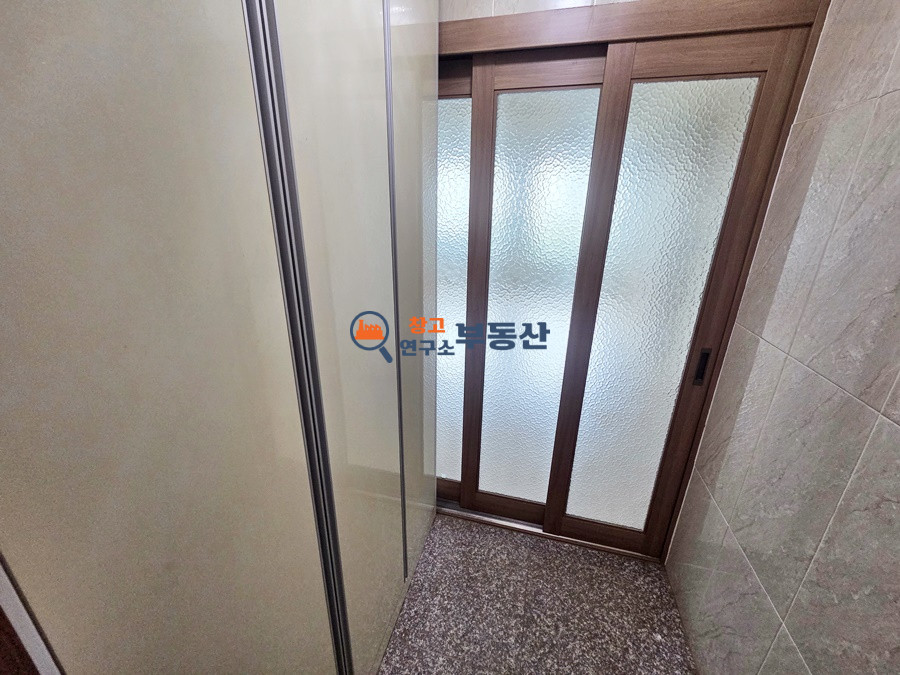 경기 고양덕양구 현천동 357 #28평 #2층 #상암5분 #서울권 #1,2자유로근접 #즉시입주 #화장실2개 월세 매물번호 18261 사진 6