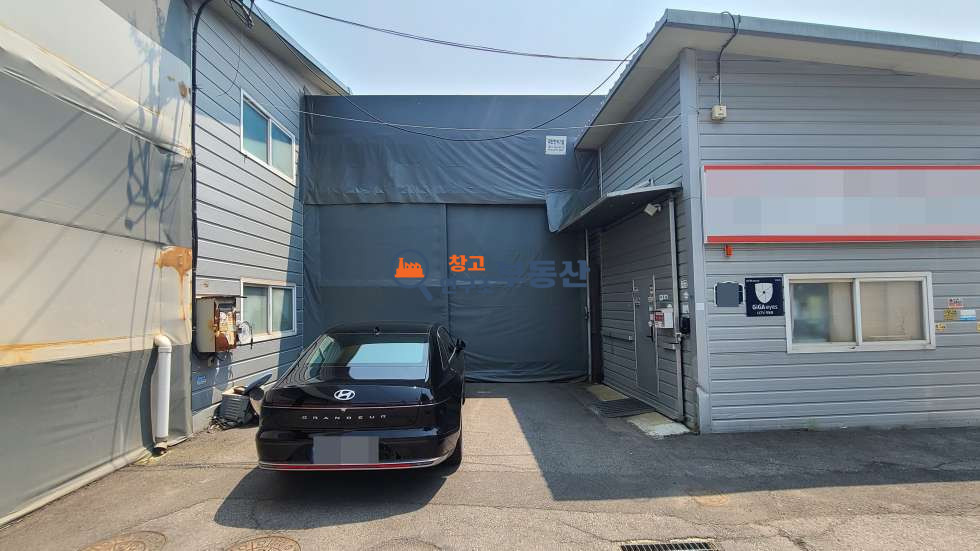 경기 파주시 산남동 #대304평 #연135평 #2종제조 #도로변 #70+46+19평 #사무동별도 #내부화장실 #탑골IC 3분 #평당600만 매매 매물번호 17850 사진 5