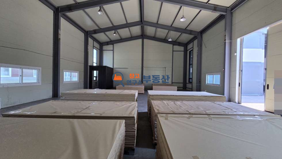 경기 파주시 신촌동 #토711평 #연300평 #공장 #계획관리 #40피트 #전기150kW #가설60평 #문발IC 매매 매물번호 18080 사진 7