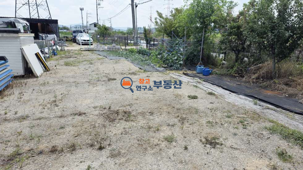 경기 파주시 파주읍 봉암리 #토지546평 #연95평 #1종,2종 #생산관리 #입지굿 #도로변 #광고효과 #월롱IC #국유지추가사용 #가설90평 매매 매물번호 17853 사진 7
