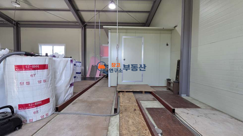 경기 파주시 파주읍 봉암리 #토지546평 #연95평 #1종,2종 #생산관리 #입지굿 #도로변 #광고효과 #월롱IC #국유지추가사용 #가설90평 매매 매물번호 17853 사진 14