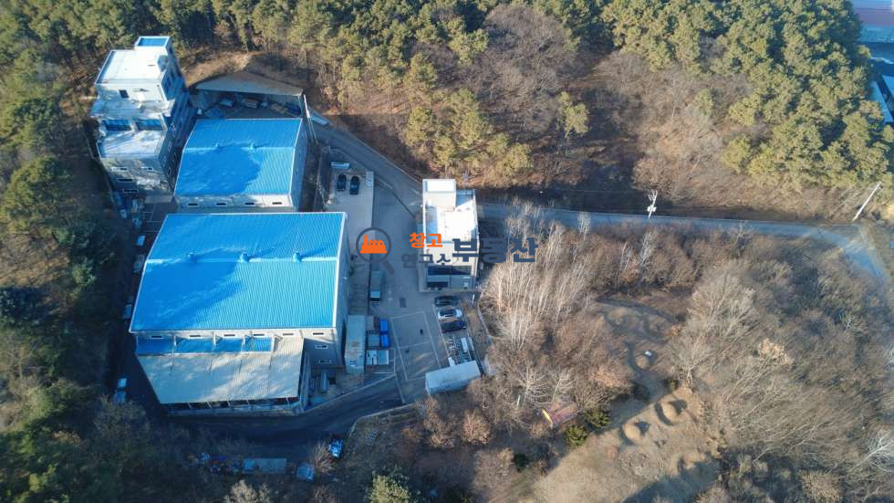 경기 파주시 파주읍 봉암리 #토2209평 #평당249 #건872평 #공장 #40ft #ic10분 매매 매물번호 16986 사진 1