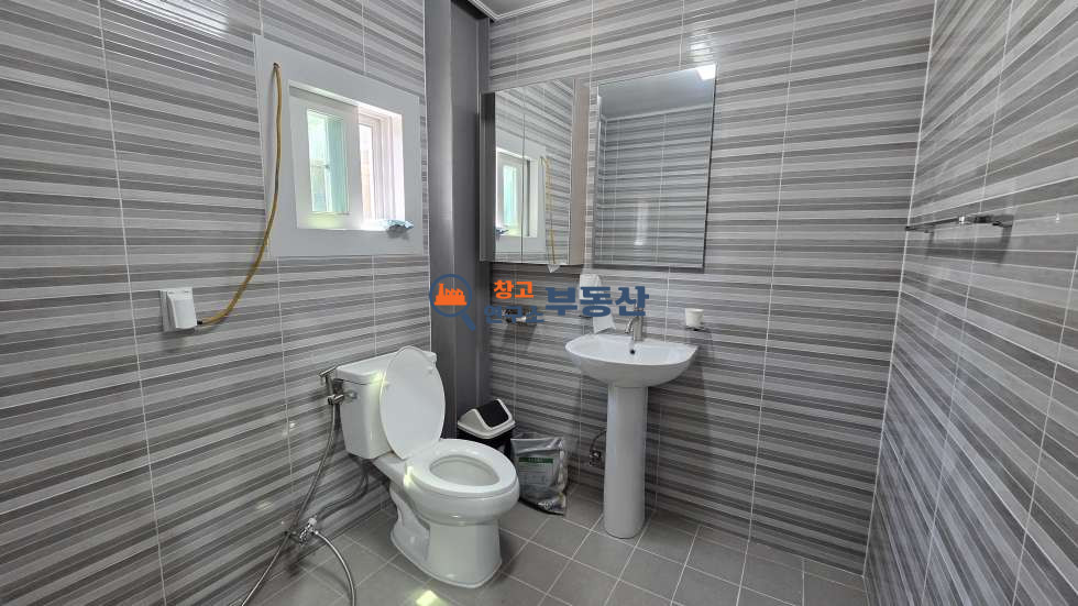 경기 고양일산서구 가좌동 #대142평 #건50평 #농림창고 #신축 #즉시입주 #도로변 #평당499만 #송산IC 매매 매물번호 17520 사진 4