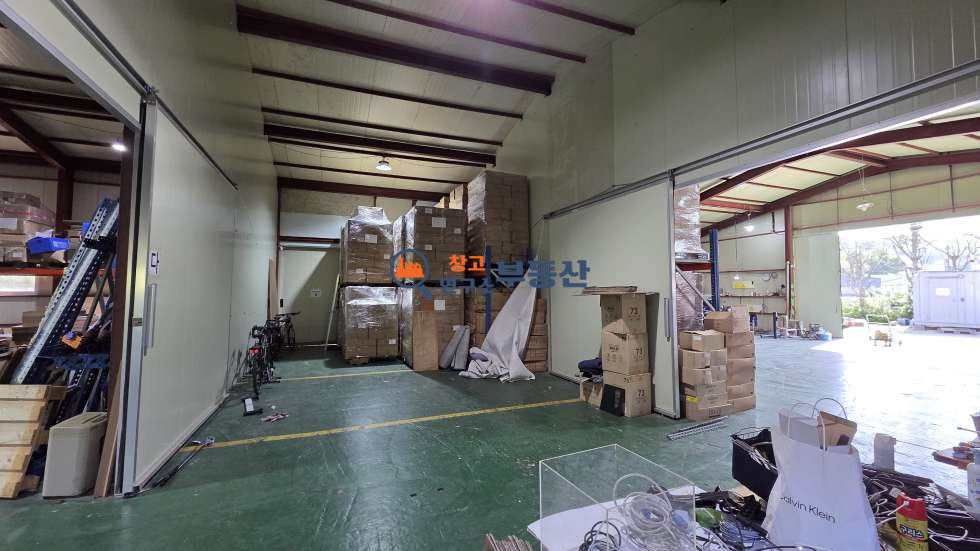 경기 파주시 하지석동 #토735평 #공장150평 #동간연결 #전기30kW #계획관리 #실입주가 #금촌IC 매매 매물번호 17481 사진 6