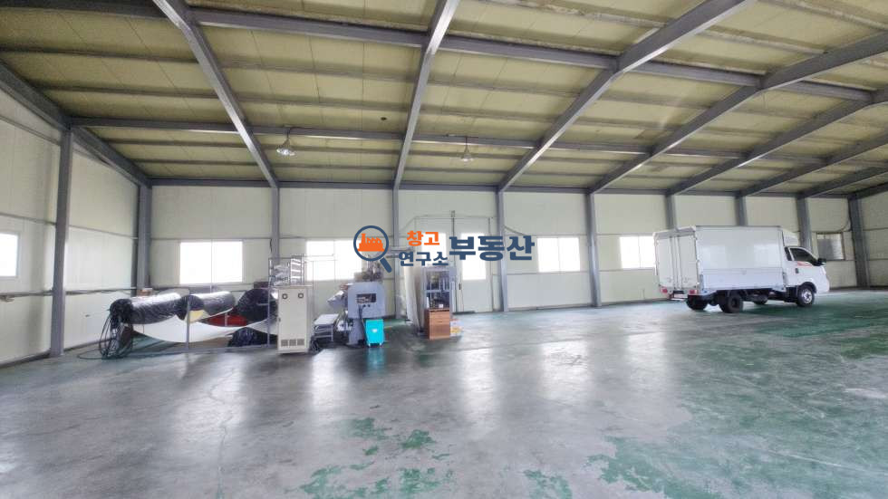 경기 파주시 탄현면 갈현리 #150평 #공장 #즉시입주 #대형마당#성동IC인접 #추가임대가능(150평) #민원無 #전기30kw 월세 매물번호 15676 사진 3