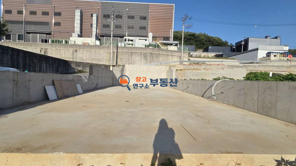 경기 파주시 탄현면 축현리 #대150평 #건50평 #신축 지어주는 조건#계획관리지역 #월롱IC #평당308 매매 매물번호 16658 사진 1