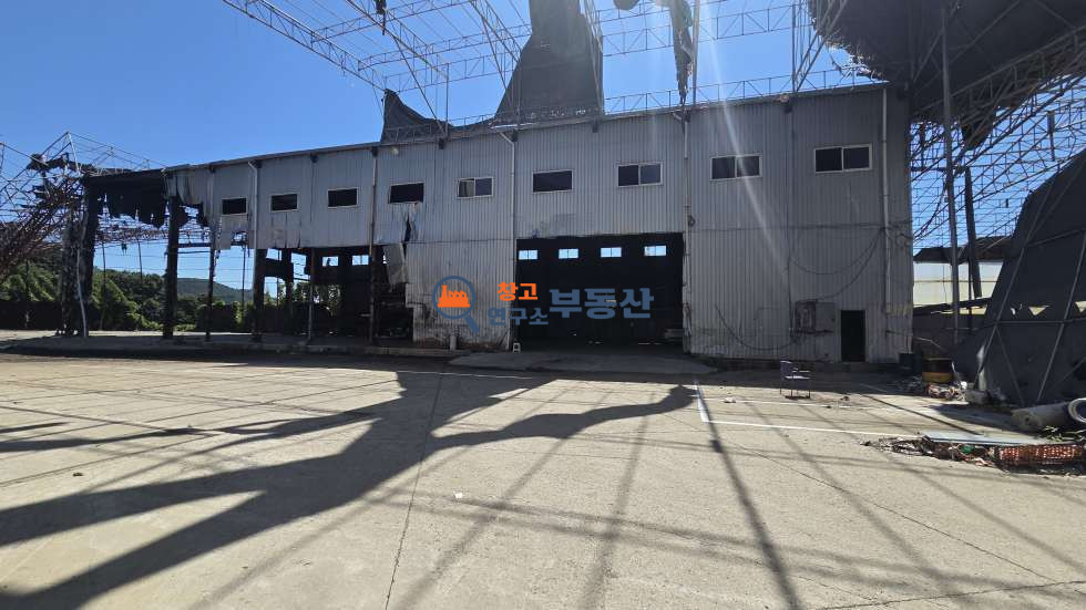 경기 파주시 파주읍 부곡리 #토지 3768평 #연 702평 #자원순환관련시설 #폐기물재활용 #폐차장조건부허가 #계획관리 #월롱IC #평당345만 매매 매물번호 18280 사진 8