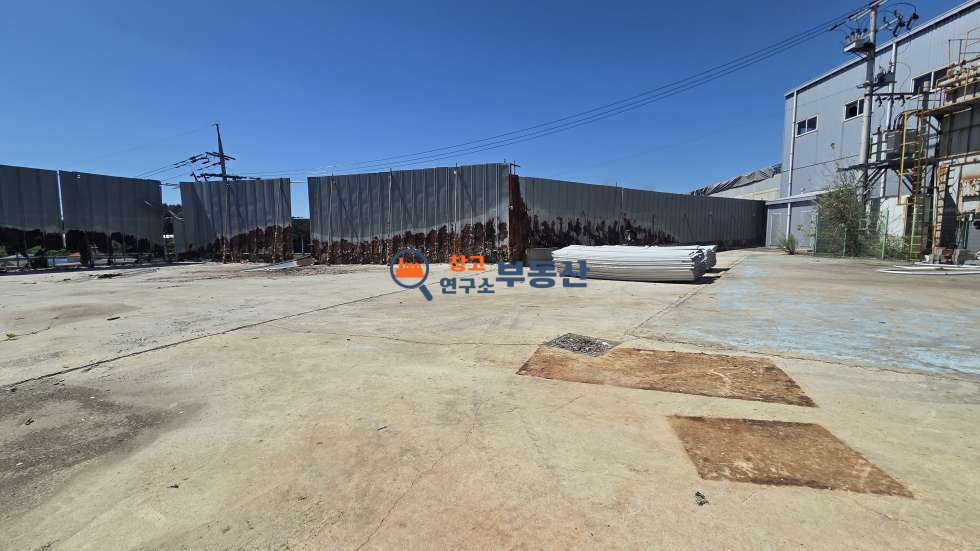 경기 파주시 파주읍 부곡리 #토지 3768평 #연 702평 #자원순환관련시설 #폐기물재활용 #폐차장조건부허가 #계획관리 #월롱IC #평당345만 매매 매물번호 18280 사진 12