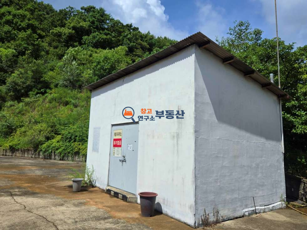 경기 파주시 탄현면 금승리 #공장급매 #대지3920평 #연1017평 #대형단독마당 #대로변 #계획관리 #산업존 #평당332 #즉시입주 #실사용추천 매매 매물번호 16203 사진 23