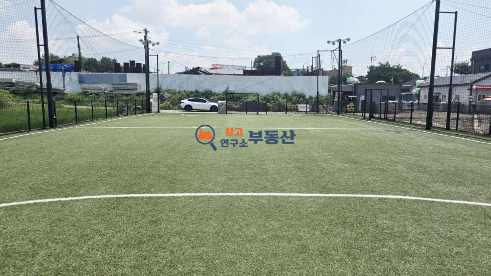 경기 고양일산서구 구산동 #51평 #1종근생 #단독마당 #체육시설 #풋살장인수 #애견업종 추천 #시설비협의 월세 매물번호 18053 사진 2