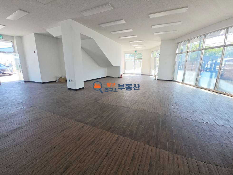 경기 고양일산서구 덕이동 #43평 #1종근생 #1층상가 #대로변 #주차편리 #무권리 #즉시입주 월세 매물번호 18307 사진 1