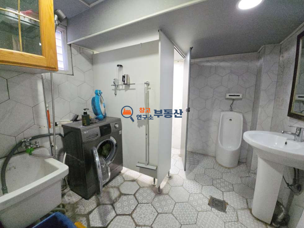 경기 고양일산서구 덕이동 #50평 #1종근생 #1층상가 #6차선도로변 #자동차관련업종 #무권리 #간판노출 월세 매물번호 18309 사진 3