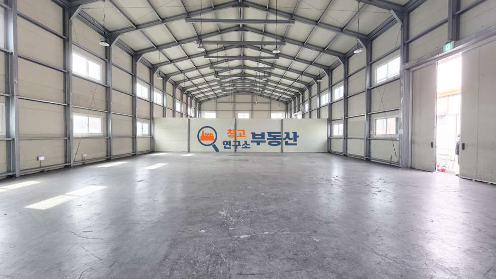 경기 파주시 동패동 #179평 #공장 #2층 전체 #차량 바로진입 #높은층고 #즉시입주 #분할임대가능 월세 매물번호 17401 사진 4