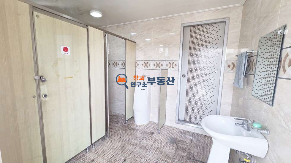 경기 파주시 동패동 #179평 #공장 #2층 전체 #차량 바로진입 #높은층고 #즉시입주 #분할임대가능 월세 매물번호 17401 사진 7
