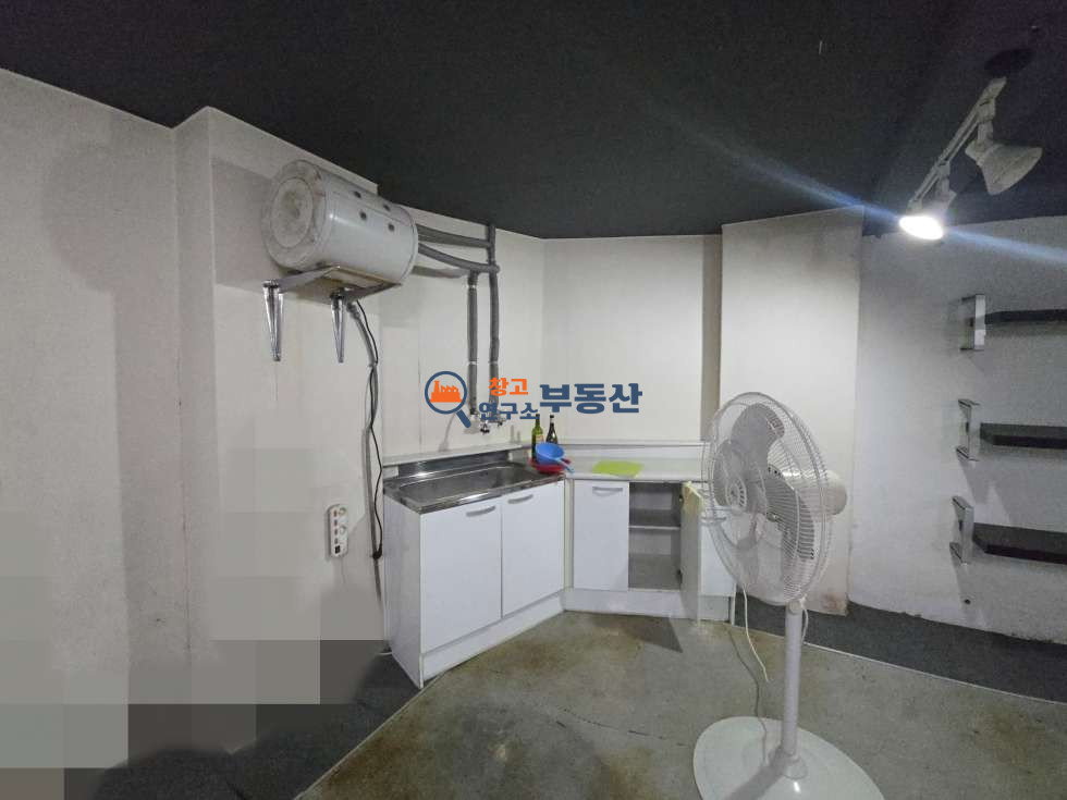 경기 고양일산서구 덕이동 #65평 #2종근생 #지하창고 #사무실 #도로변 #가성비 #즉시입주 월세 매물번호 18324 사진 3