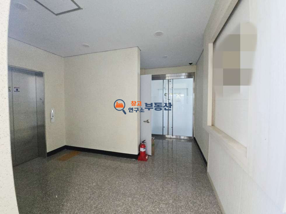 경기 고양일산서구 덕이동 #57평 #1종근생 #2층사무실 #사거리코너 #대로변 #사무실인테리어 #주차편리 #즉시입주 월세 매물번호 18325 사진 12