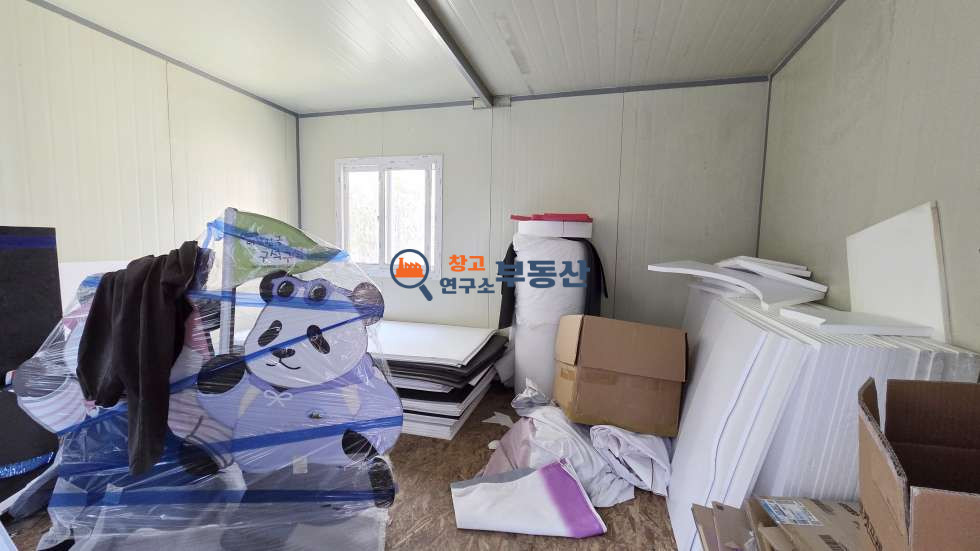 경기 파주시 산남동 #43평 #2종제조 #넓은복층구조 #내부사무실 #단독마당 #외부컨테이너 #내부화장실 #탑골IC 3분 월세 매물번호 18056 사진 7