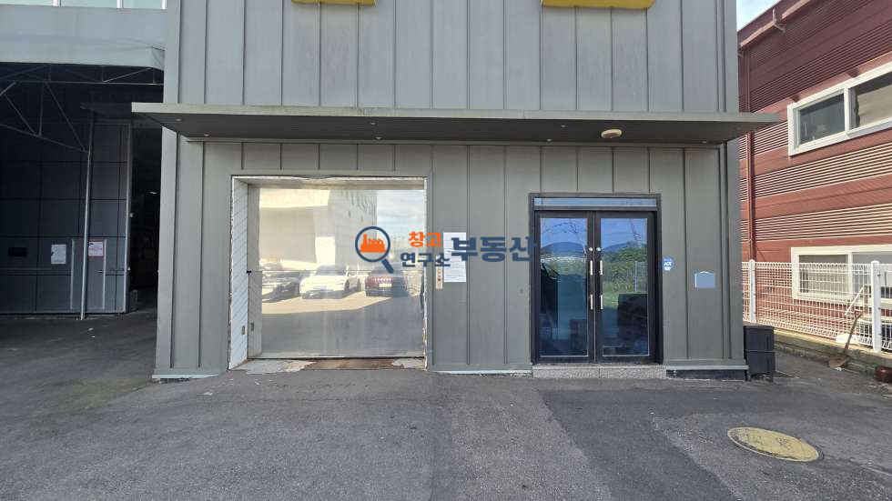 경기 파주시 연다산동 #60평 #2종사무소 #3층전체 #즉시입주 #저렴임대료 #내부화장실 #화물EV #40피트 월세 매물번호 18366 사진 1
