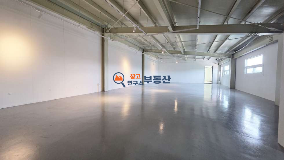 경기 파주시 연다산동 #60평 #2종사무소 #3층전체 #즉시입주 #저렴임대료 #내부화장실 #화물EV #40피트 월세 매물번호 18366 사진 2