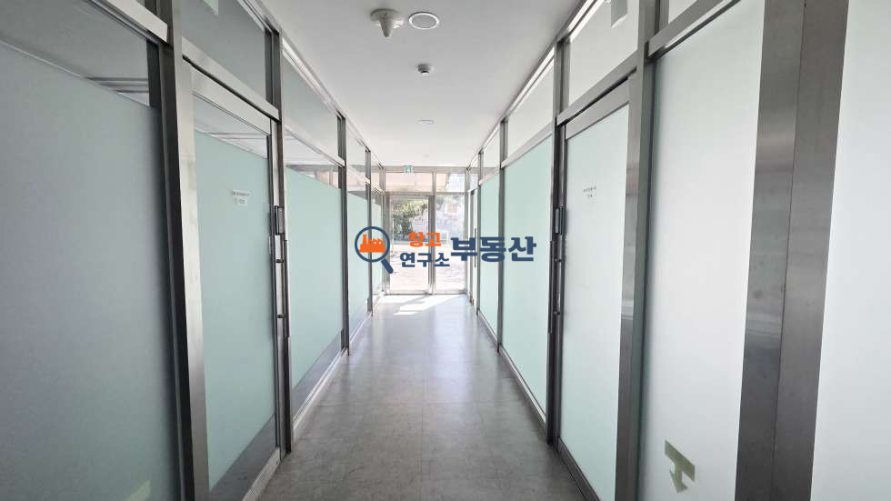 경기 파주시 연다산동 #연150평 #사무실 사옥 추천 #1층75평+2층75평 #즉시입주 #도로변 월세 매물번호 18301 사진 8