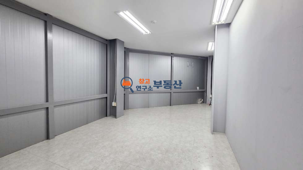 경기 파주시 연다산동 #연150평 #사무실 사옥 추천 #1층75평+2층75평 #즉시입주 #도로변 월세 매물번호 18301 사진 11