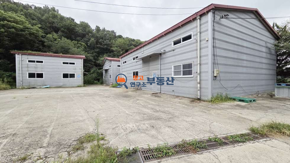 경기 파주시 맥금동 #연266평 #2종제조+창고 #전체동 임대 #전기15kW #즉시입주 #민원무 #단독마당 #저렴임대료 #단기가능 월세 매물번호 18258 사진 3