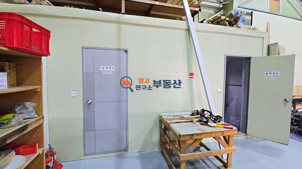 경기 파주시 탄현면 오금리 #437평#공장#총2동(287평+150평) #층고높 #하수직관 #40ft가능 #준신축 #즉시입주 #대형단독마당 #스튜디오추천 월세 매물번호 16496 사진 8