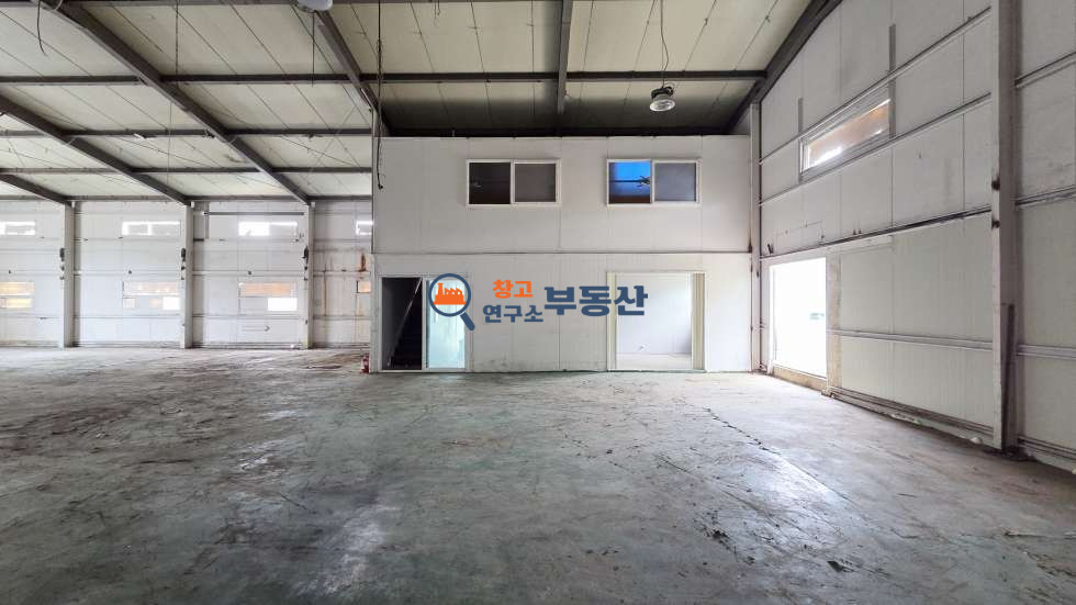 경기 파주시 동패동 #토지559평 #연120평 #공장 #단독마당 #즉시입주 #계획관리 #운정신도시 #가설천막 #삽다리IC 2분 매매 매물번호 18331 사진 4