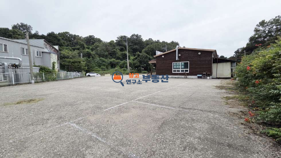 경기 파주시 탄현면 성동리 #69평 #상가 #2종근생 #대형단독마당 #도로변 #즉시 #성동IC 2분 월세 매물번호 18364 사진 4