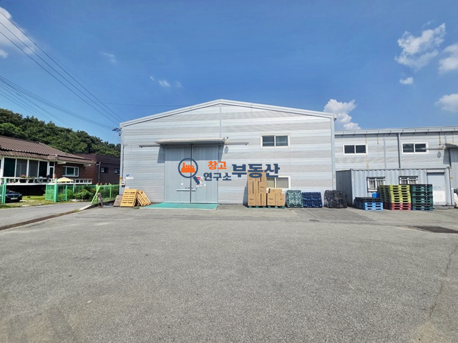 경기 고양일산동구 설문동 #99평 #공장 #대형마당 #40FT트레일러 #높은층고 월세 매물번호 18109 사진 1