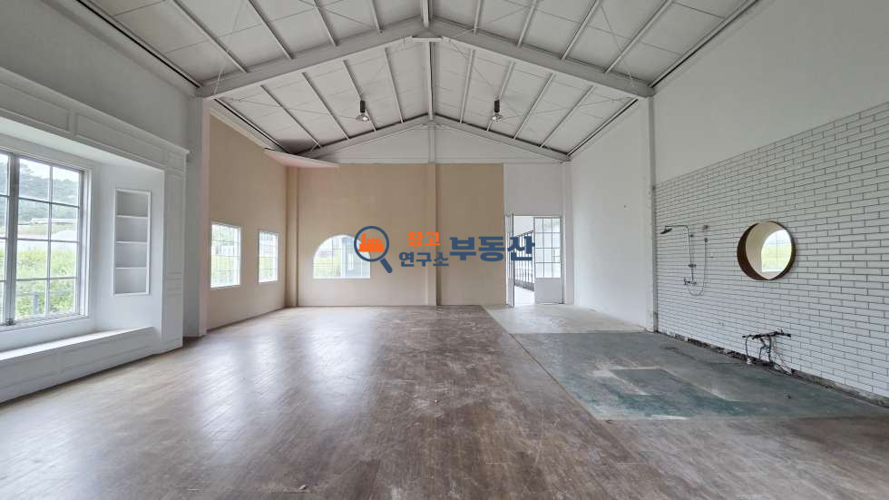 경기 파주시 탄현면 금산리 #연180평 #2종근생 #60평x3개동 #단독마당 #즉시입주 #성동IC #대형마당 #동간가설 #복층사무실 #대형차량 월세 매물번호 17403 사진 6