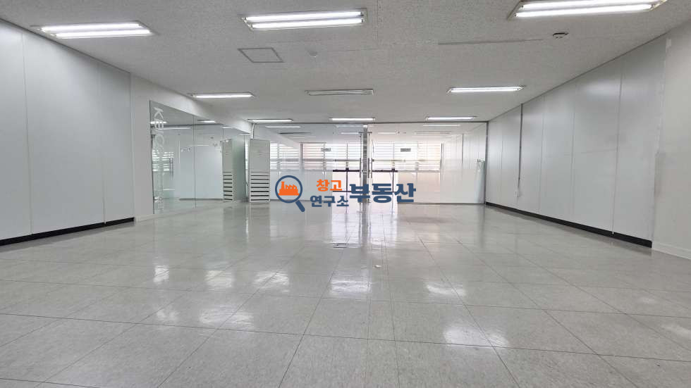 경기 파주시 문발동 #175평 #공장 #2층전체 #연구실 사무실 추천 #즉시입주 #파주출판도시 월세 매물번호 18403 사진 3