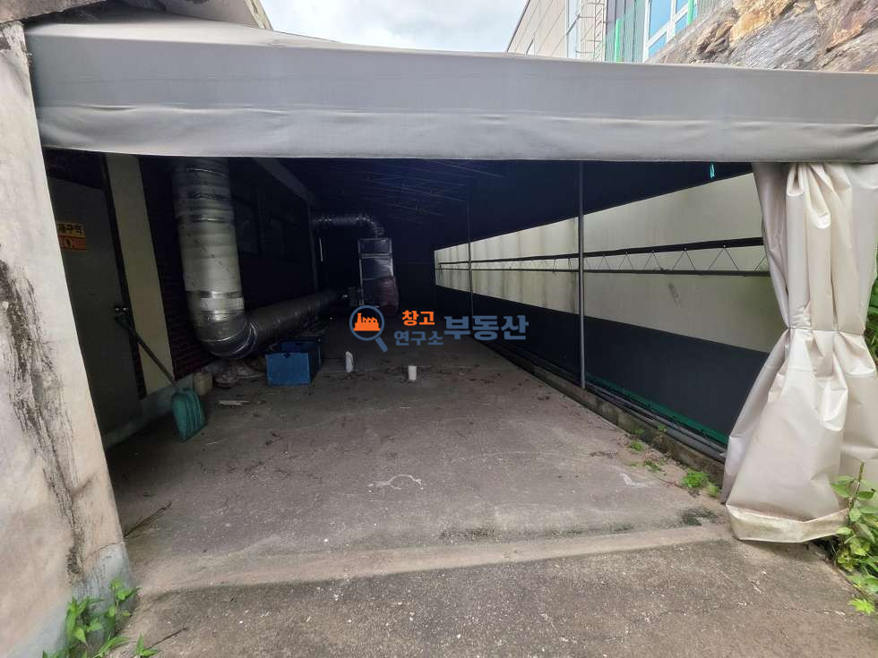 경기 파주시 월롱면 영태리 #300평 #공장 #민원무 #대형차량 #사무실 #즉시입주 #사무실 월세 매물번호 18028 사진 17