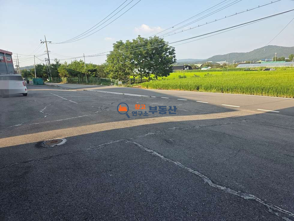 경기 고양일산동구 설문동 #60평 #2종제조 #40FT #오수직관 #내부사무실 #즉시입주 #설문IC10분 월세 매물번호 18070 사진 5