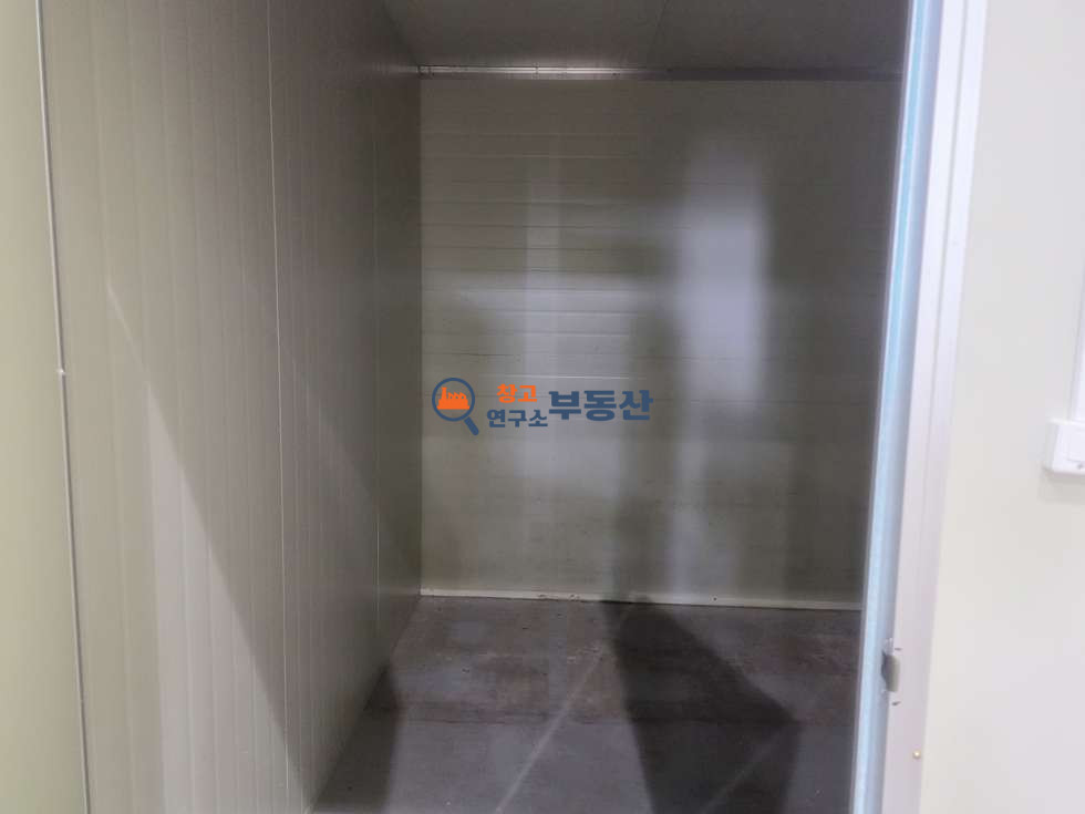 경기 고양일산동구 설문동 #200p #1층100p+2층100 #신축 #대형마당 #즉시입주 #설문IC2km #높은층고 월세 매물번호 18075 사진 10
