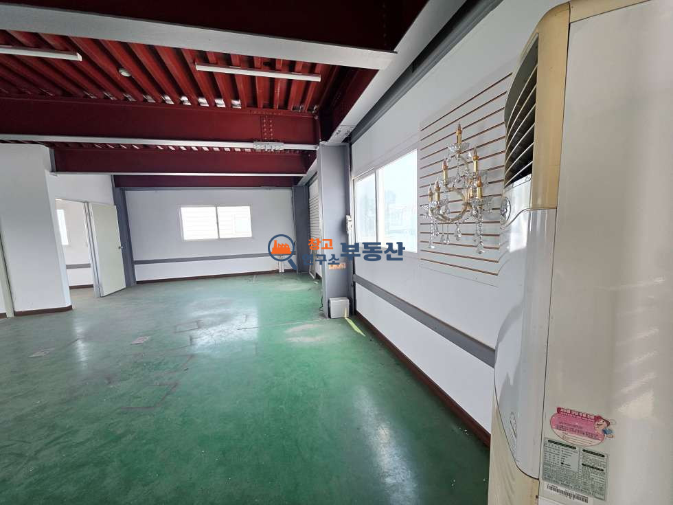 경기 고양일산동구 성석동 35평 #화물E/V #저렴한임대료 #사무실 및 창고 추천 #즉시입주 #민원무 #대형차량 # 북고양IC5분거리 월세 매물번호 18087 사진 10