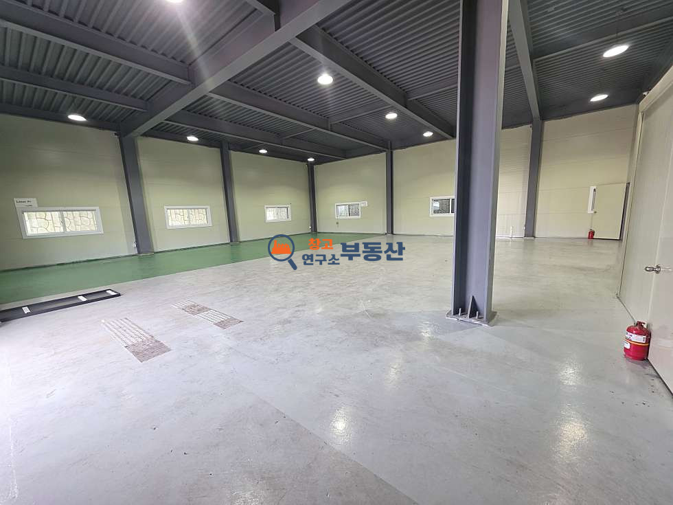 경기 고양일산동구 성석동 #180평 #2층통임대90평+90평 #2종제조 #높은층고 #40FT #오폐수직관 #사리현IC3.8km 월세 매물번호 18126 사진 5