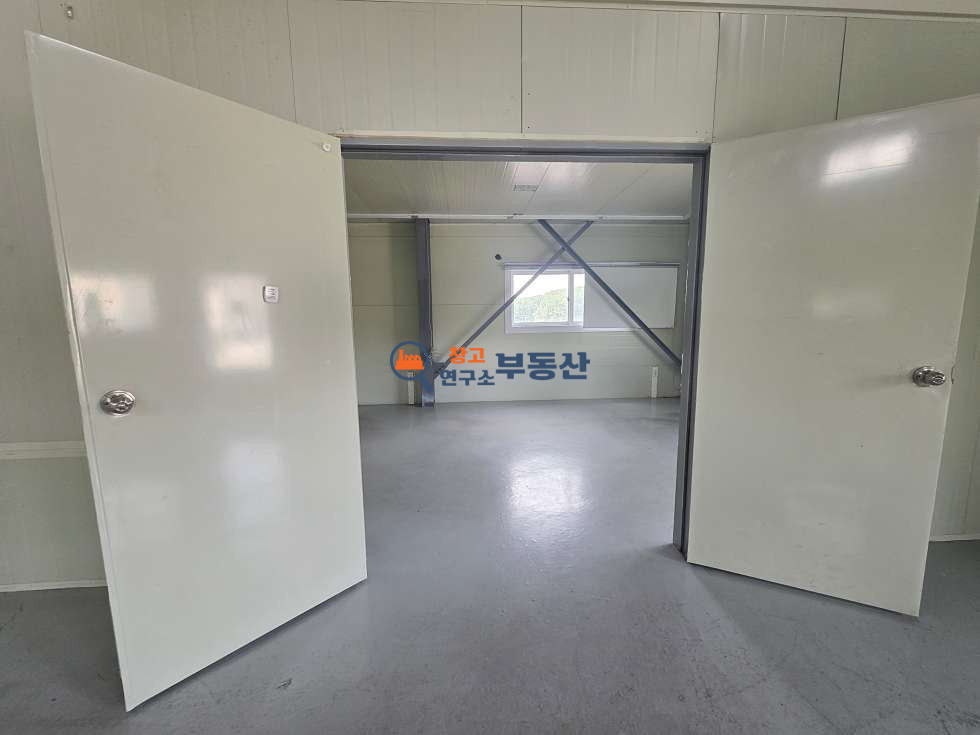 경기 고양일산동구 성석동 #180평 #2층통임대90평+90평 #2종제조 #높은층고 #40FT #오폐수직관 #사리현IC3.8km 월세 매물번호 18126 사진 19