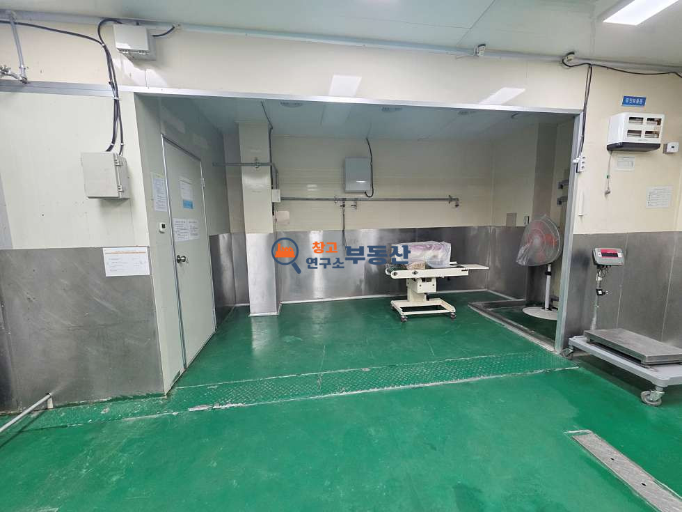경기 고양일산동구 성석동 #120평 #식품공장 #40FT #즉시입주 #사무실 #HACCP #민원무 #사리현 IC8분 #고양IC 15분 월세 매물번호 18128 사진 16