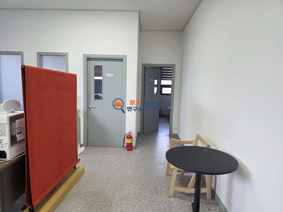 경기 파주시 상지석동 #400평 #분할임대 #공장 #신축 #오폐수직관 #40FT #내부사무실 #민원무 #설문IC4분 #전기100kw #화물EV 월세 매물번호 18148 사진 8