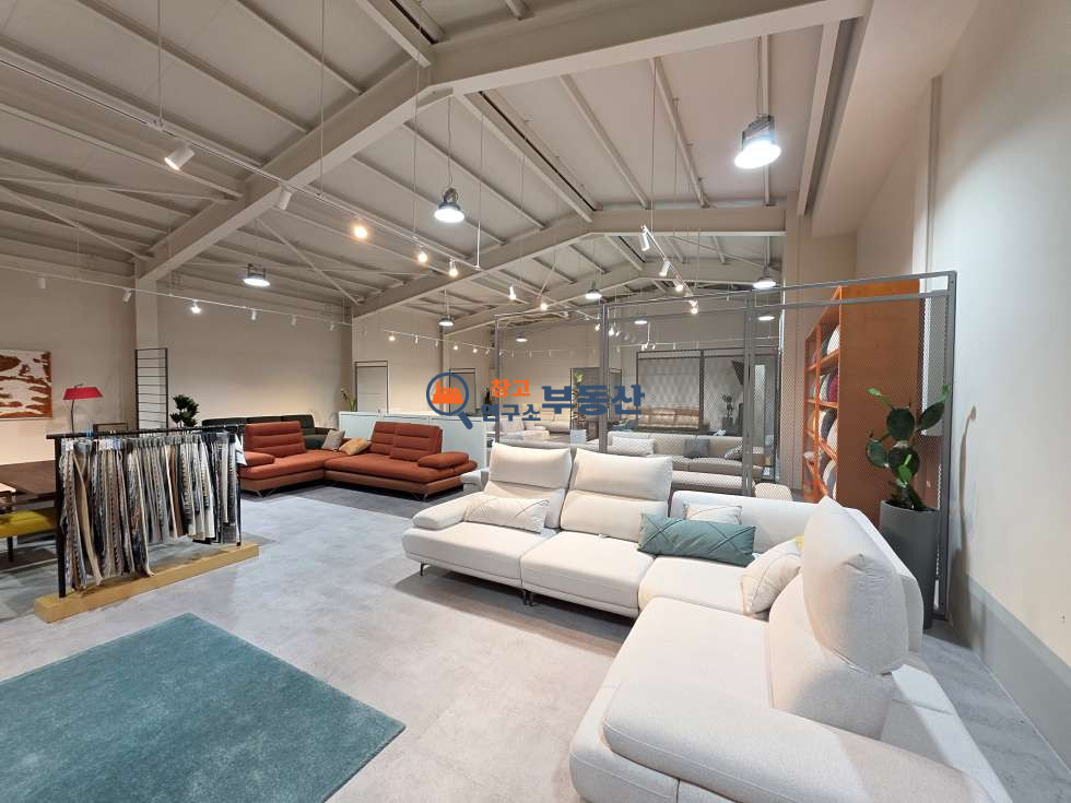 경기 파주시 상지석동 #400평 #분할임대 #공장 #신축 #오폐수직관 #40FT #내부사무실 #민원무 #설문IC4분 #전기100kw #화물EV 월세 매물번호 18148 사진 25