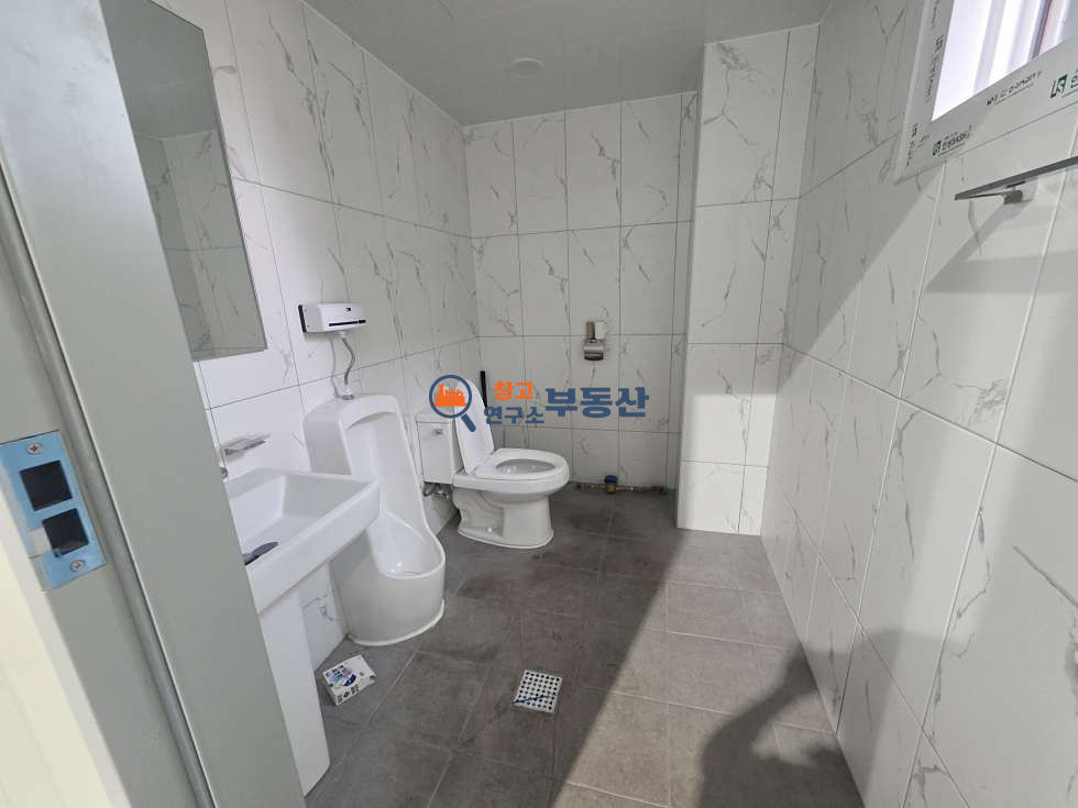 경기 고양일산동구 문봉동 #82평 #신축 #단독마당 #대형차량 #즉시입주 #북고양IC사리현IC10분 월세 매물번호 18185 사진 10