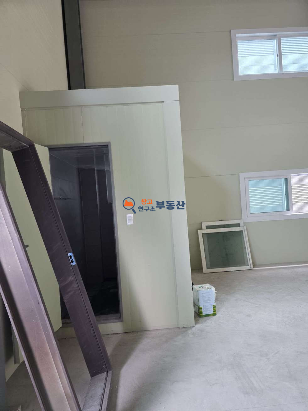 경기 고양일산동구 문봉동 #519평 #공장 #총5동 (94평~120평) #40FT #즉시입주 #대형마당 #신축 월세 매물번호 18023 사진 7
