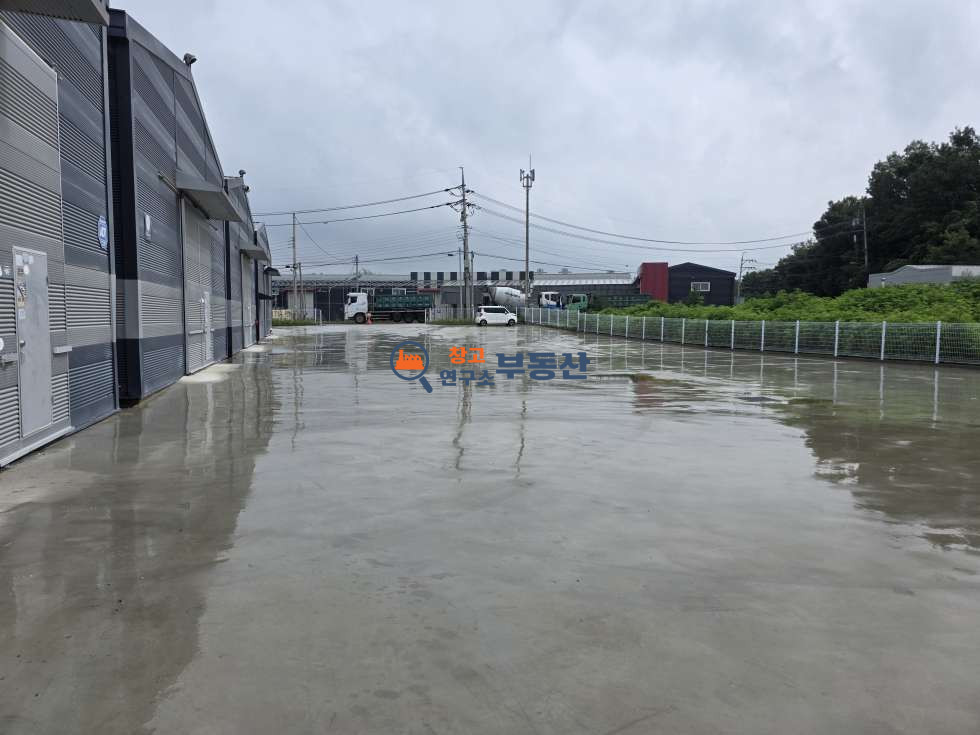 경기 고양일산동구 문봉동 #519평 #공장 #총5동 (94평~120평) #40FT #즉시입주 #대형마당 #신축 월세 매물번호 18023 사진 8