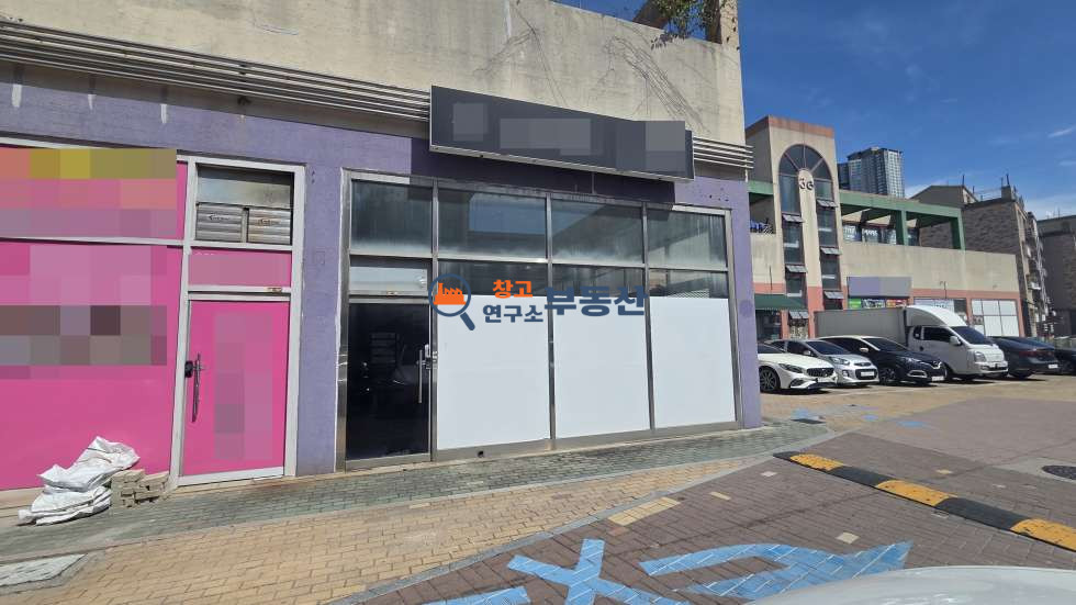 경기 고양일산서구 덕이동 #25평 #상가 사무실 추천 #즉시입주 #복층시설 #대중교통 #코너자리 #차량진입셔터문 월세 매물번호 18395 사진 4