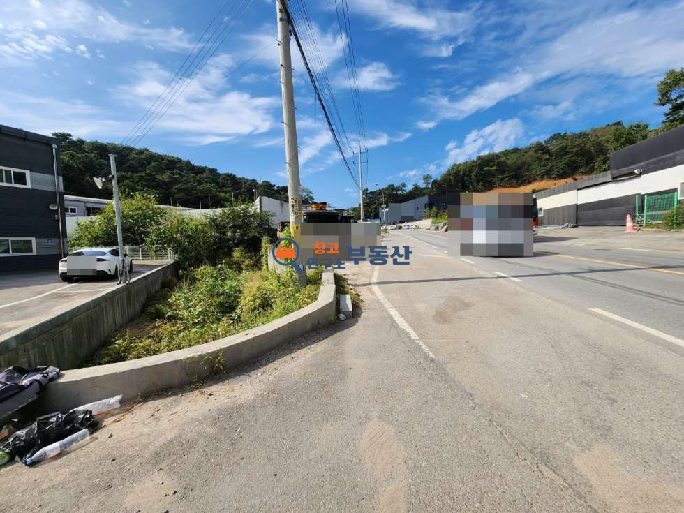 경기 파주시 교하동 입지좋은 도로변, 층고 10M 건물과 주택 포함 매매 매매 매물번호 14015 사진 14